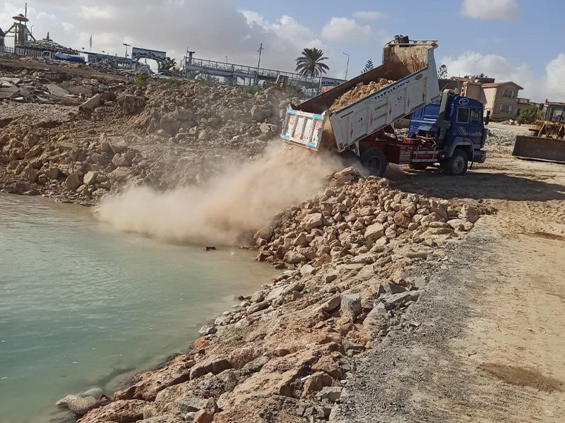 Matrouh Corniche development marine works (2)